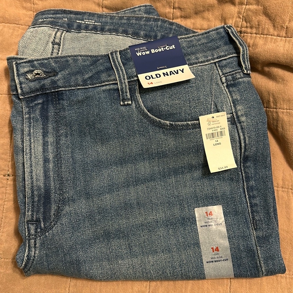 Old Navy Wow Bootcut Jeans Size 14 LONG, NWT